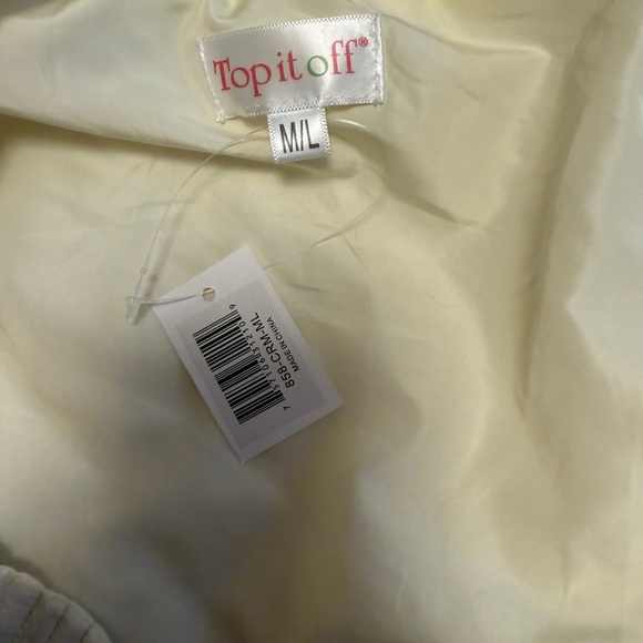 Top It Off Quilted Long Button Up Stadium Style Sleeveless Vest M/L Ivory NWT - Picture 2 of 5